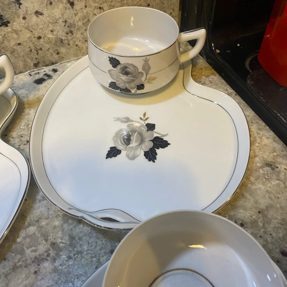 Kutani China Hand Painted Black Rose 9